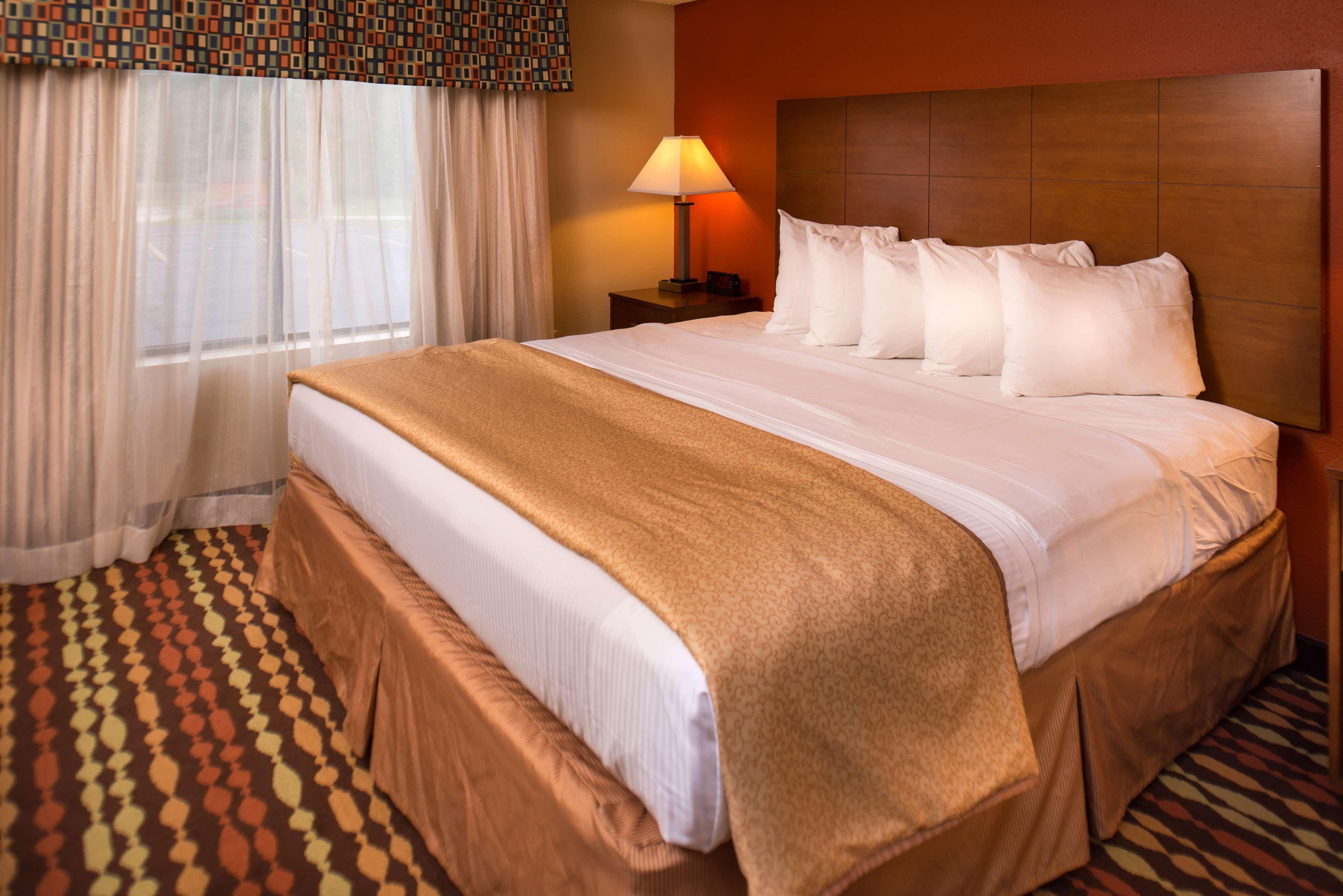 Best Western Ambassador Inn & Suites Wisconsin Dells Eksteriør bilde