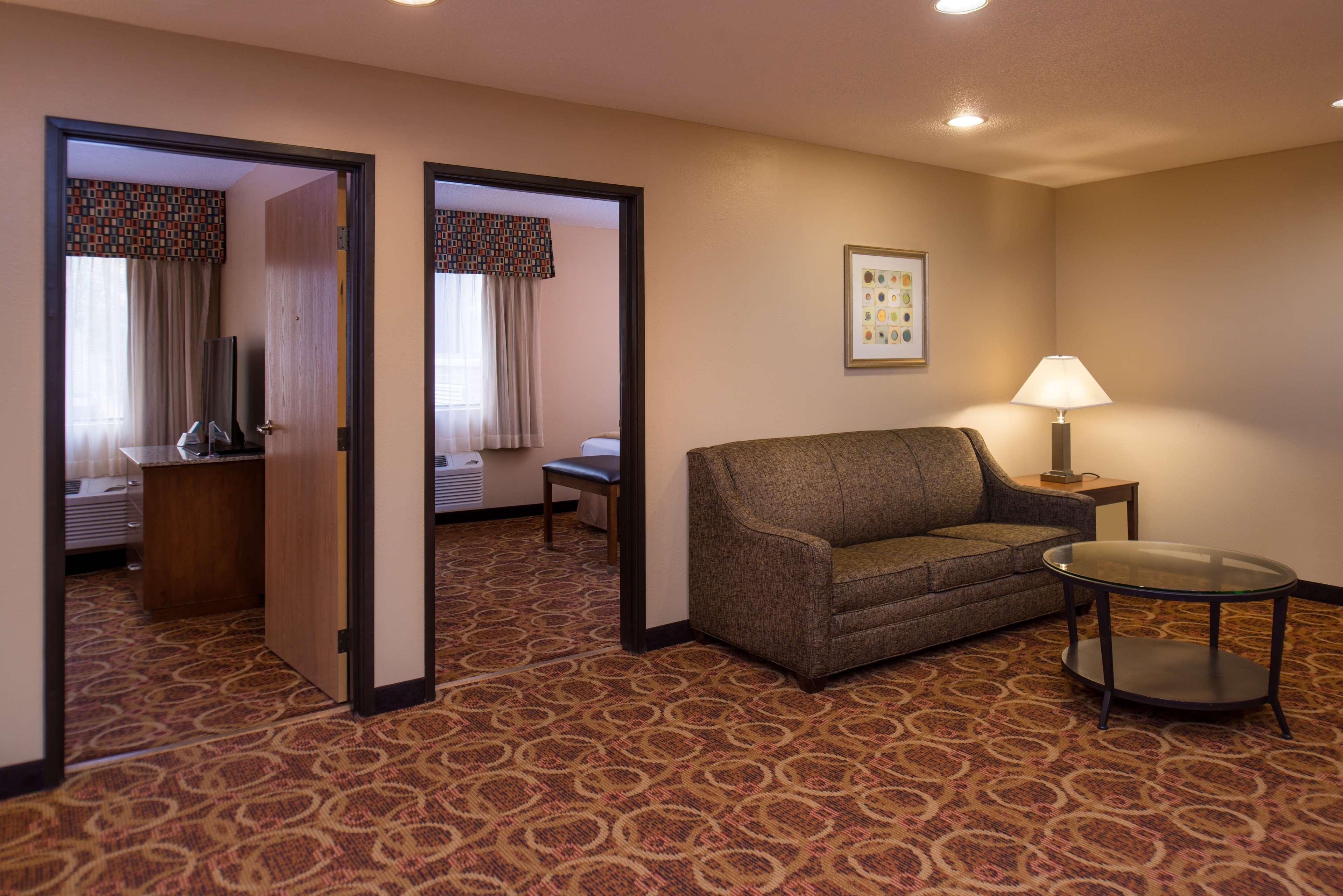 Best Western Ambassador Inn & Suites Wisconsin Dells Eksteriør bilde