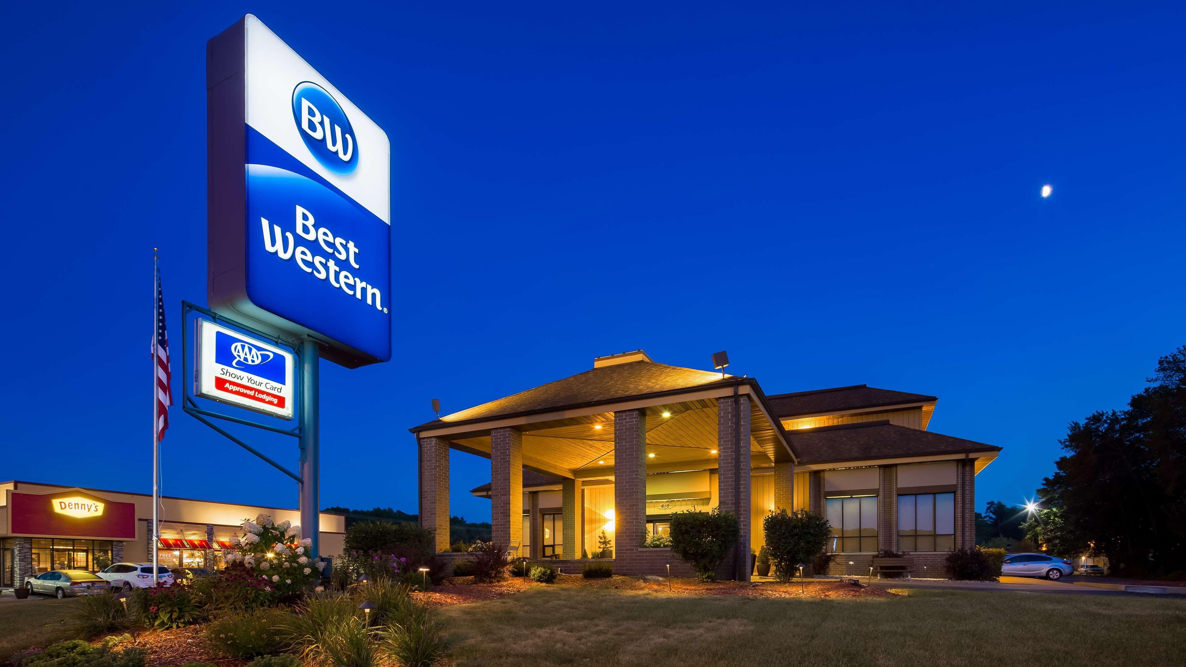Best Western Ambassador Inn & Suites Wisconsin Dells Eksteriør bilde