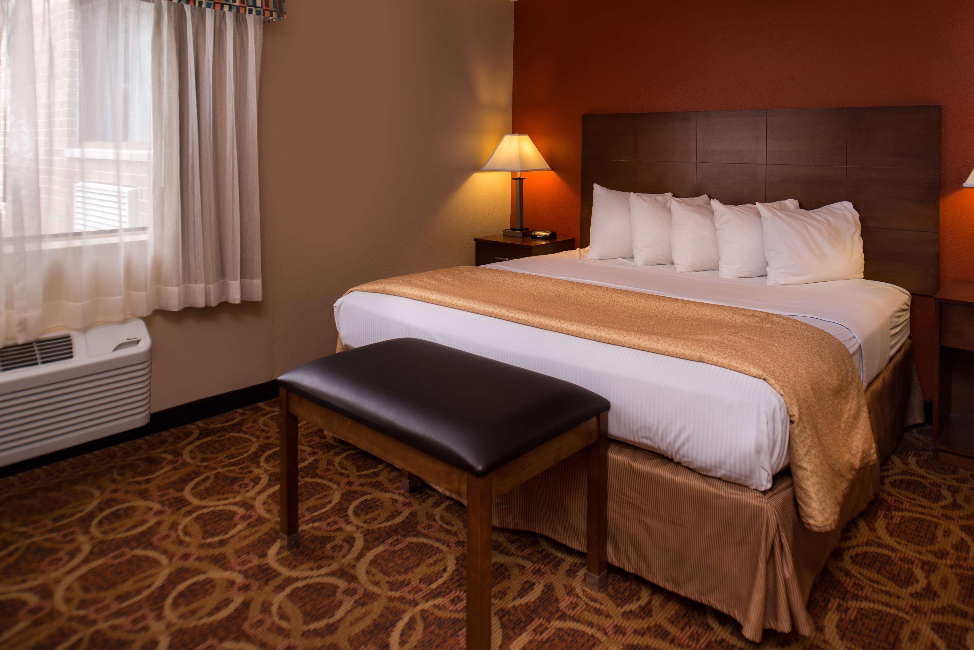 Best Western Ambassador Inn & Suites Wisconsin Dells Eksteriør bilde