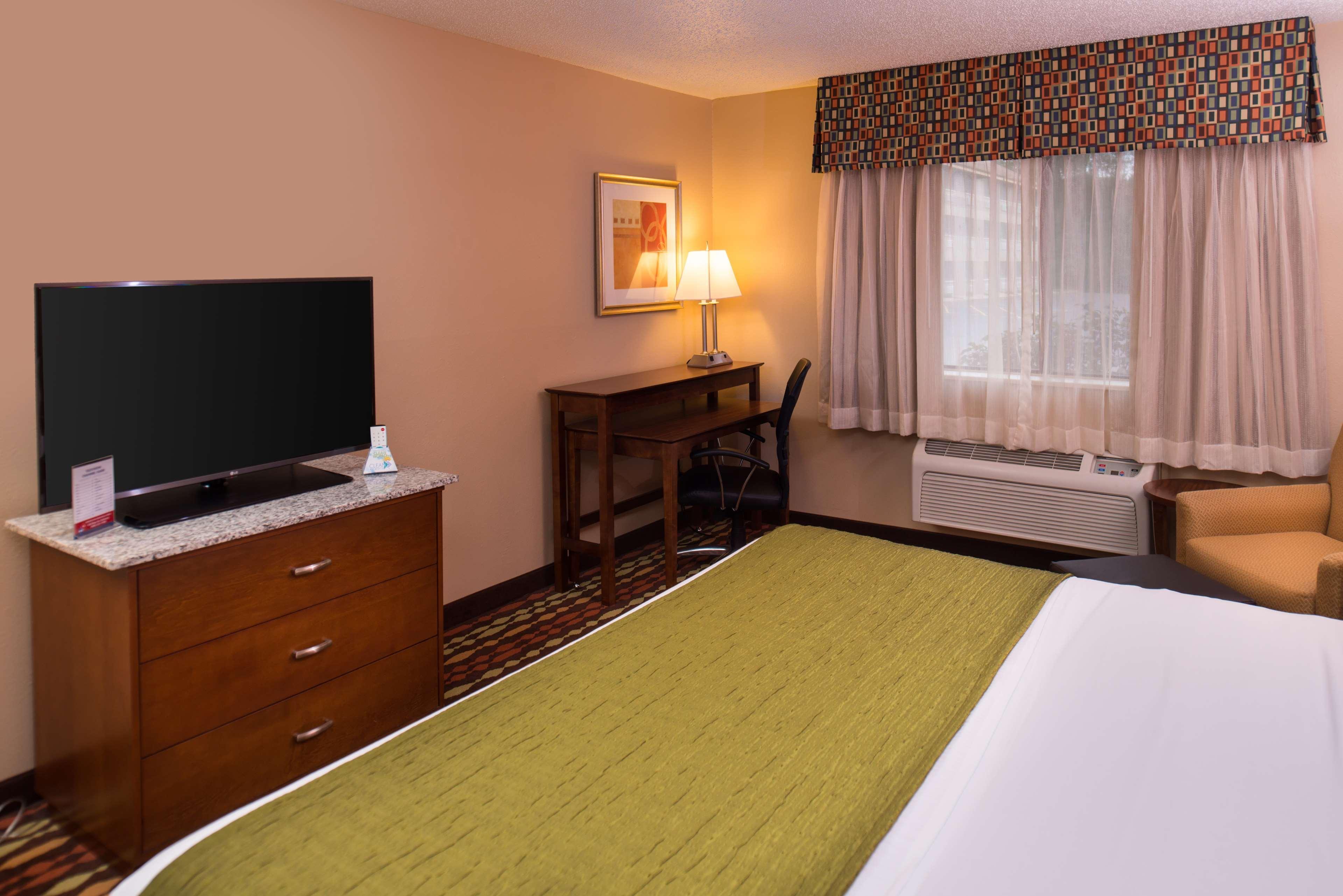 Best Western Ambassador Inn & Suites Wisconsin Dells Eksteriør bilde