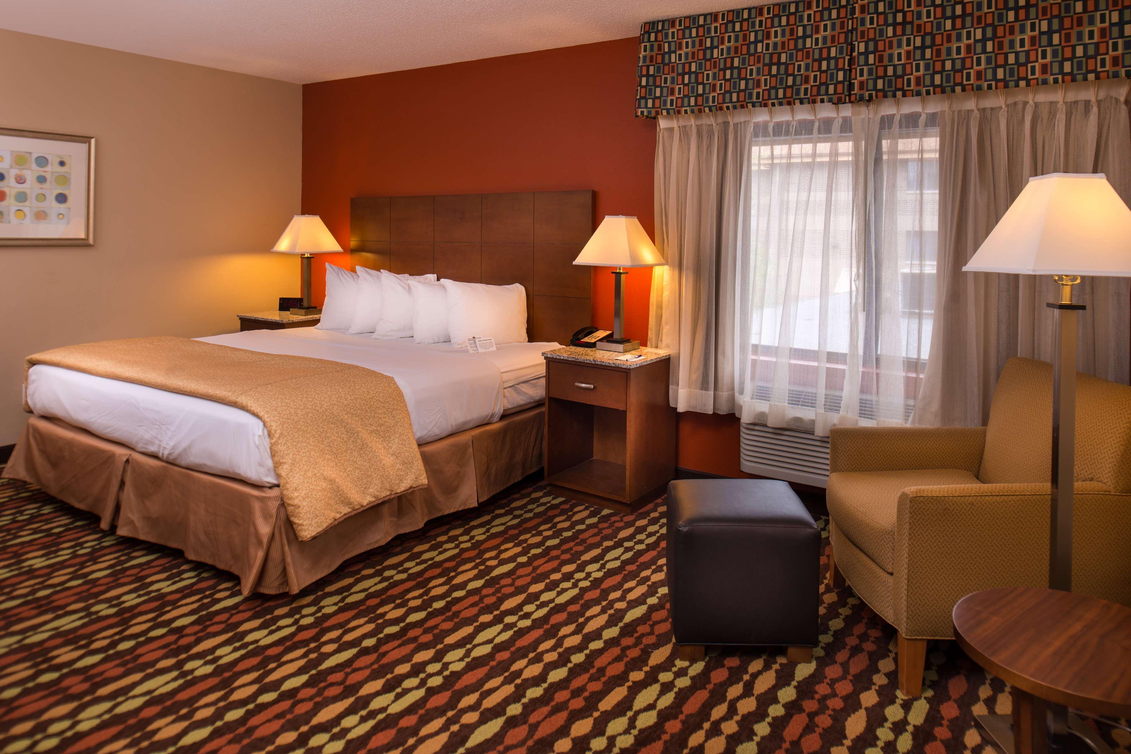Best Western Ambassador Inn & Suites Wisconsin Dells Eksteriør bilde