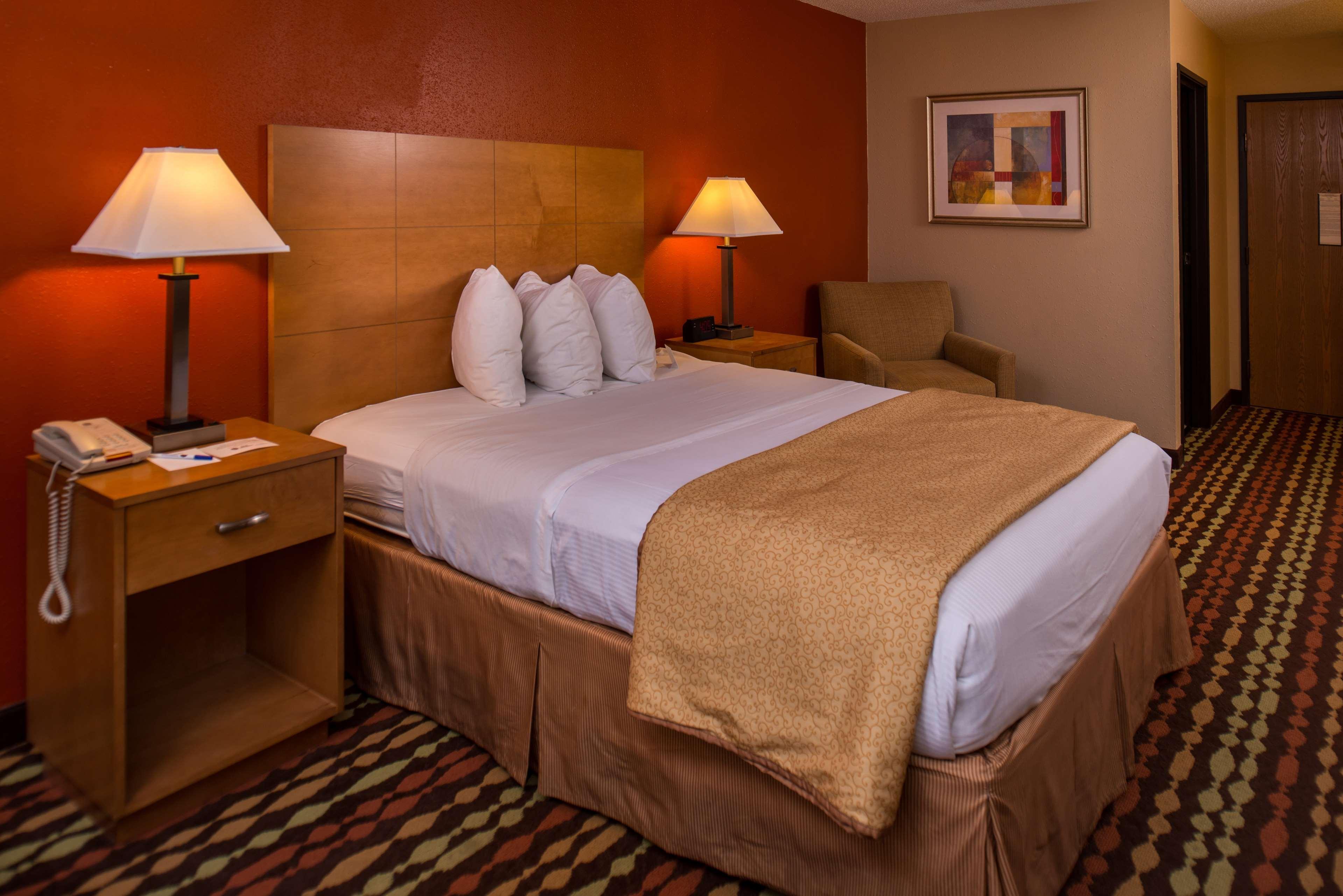 Best Western Ambassador Inn & Suites Wisconsin Dells Eksteriør bilde
