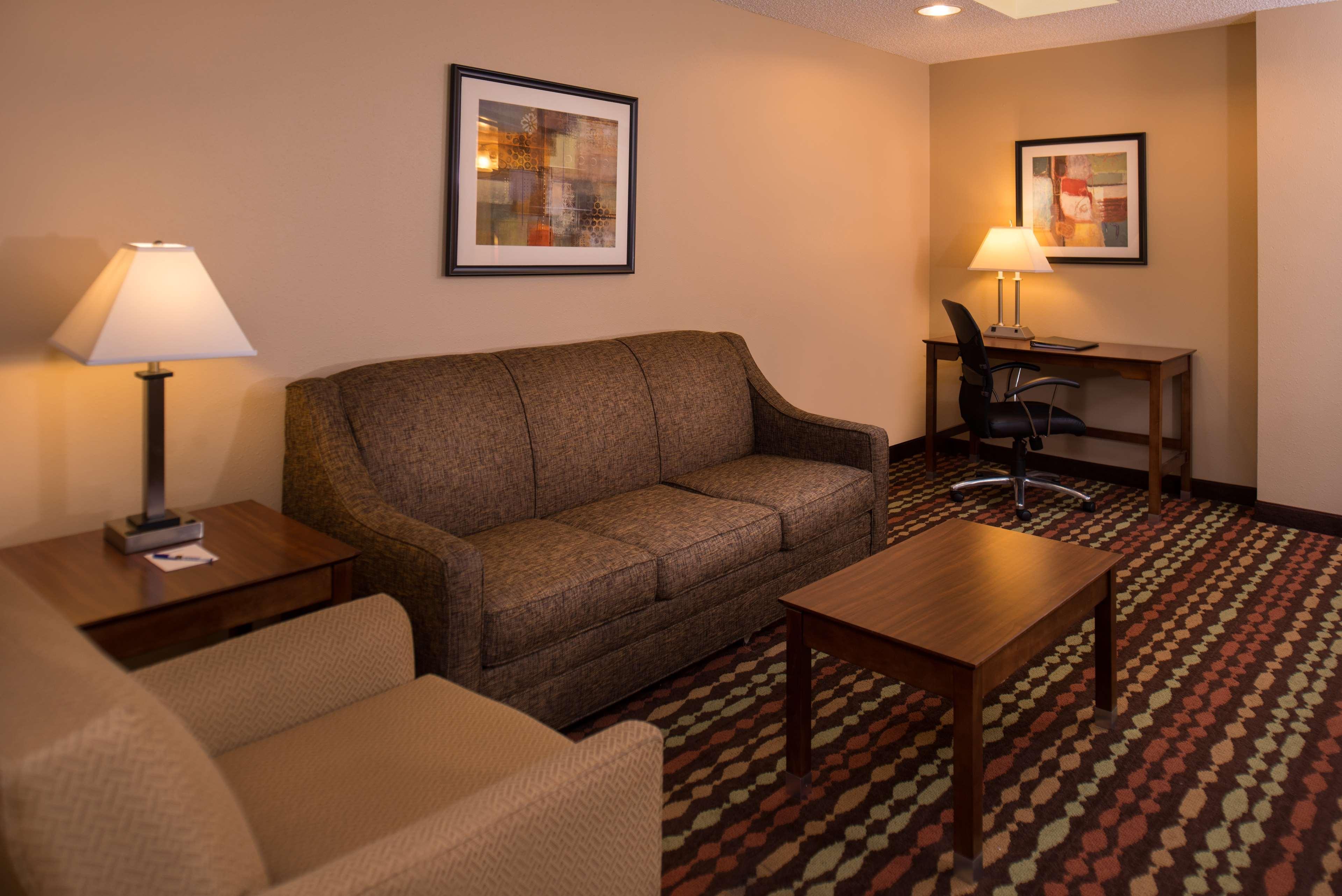 Best Western Ambassador Inn & Suites Wisconsin Dells Eksteriør bilde