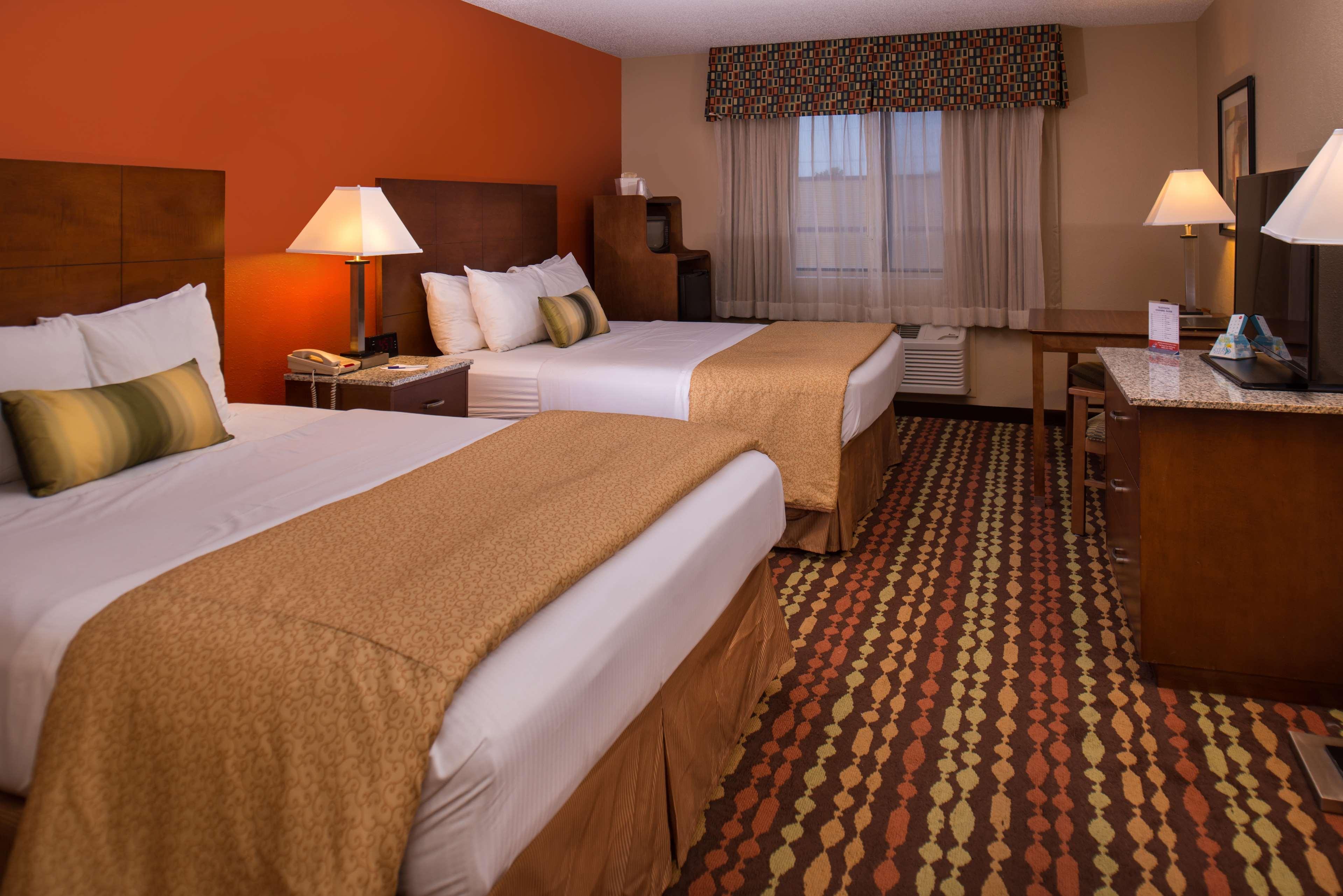 Best Western Ambassador Inn & Suites Wisconsin Dells Eksteriør bilde