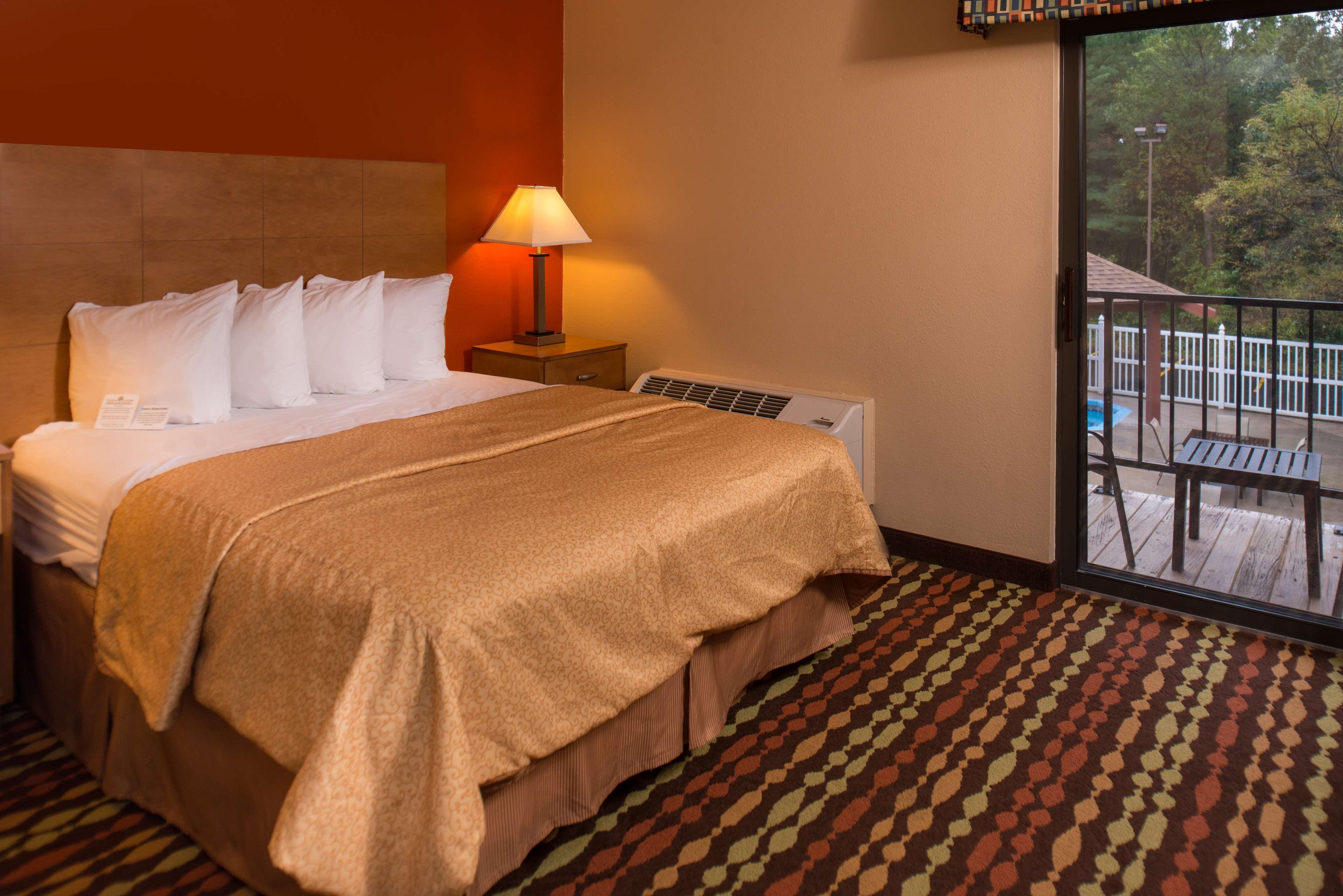 Best Western Ambassador Inn & Suites Wisconsin Dells Eksteriør bilde